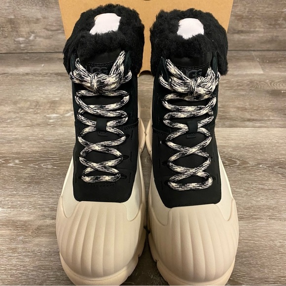 UGG | Adiroam Hiker Boot In Black and White NEW - Picture 3 of 13